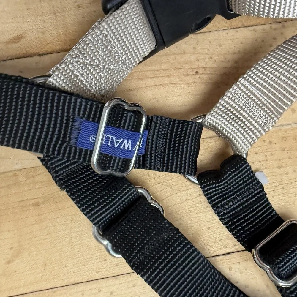 PetSafe Easy Walk Dog Harness Size:Large Fawn /‎ Black No Pull Harness EUC